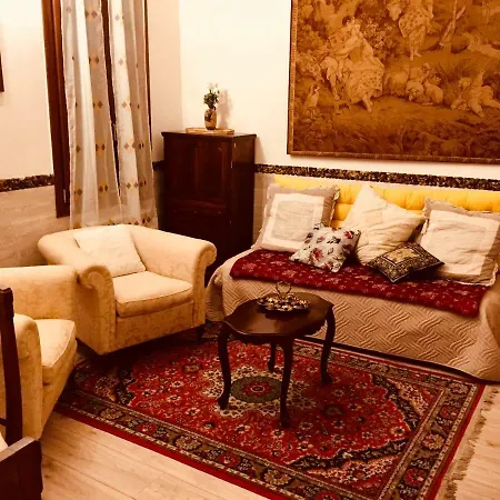 Casa Fedora